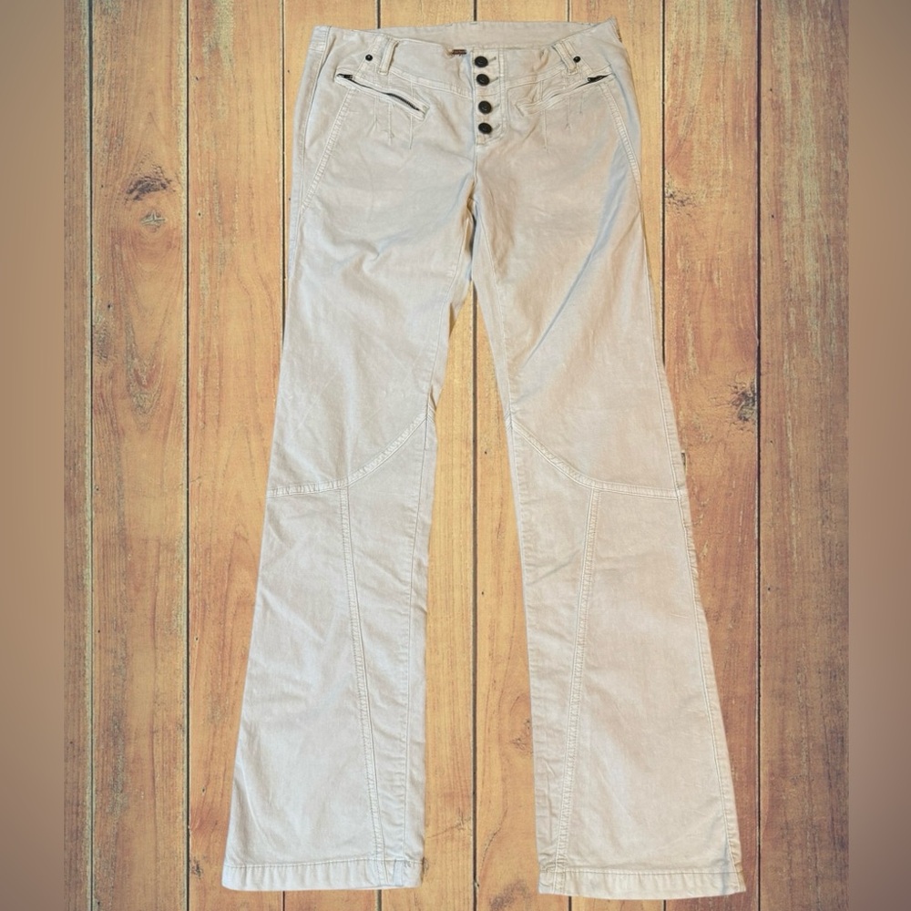Free People Women’s  "Hit Back" Low Rise Bootcut Flare Velvet Pants Size 6 NWT - Picture 12 of 16